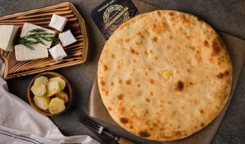 КАРТОФДЖЫН   1 кг.   (традиционный)
(с картофелем и сыром) КАРТОФДЖЫН   1 кг.   (традиционный)
(с картофелем и сыром)