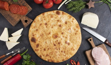 УНАЛ    1кг.
(с пепперони, сыром и ветчиной) УНАЛ    1кг.
(с пепперони, сыром и ветчиной)